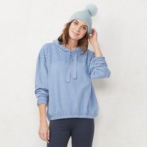 Blue Lace Hoodie Sweatshirt Women's XL Relaxed Fit Midweight Pullover Fall Cozy